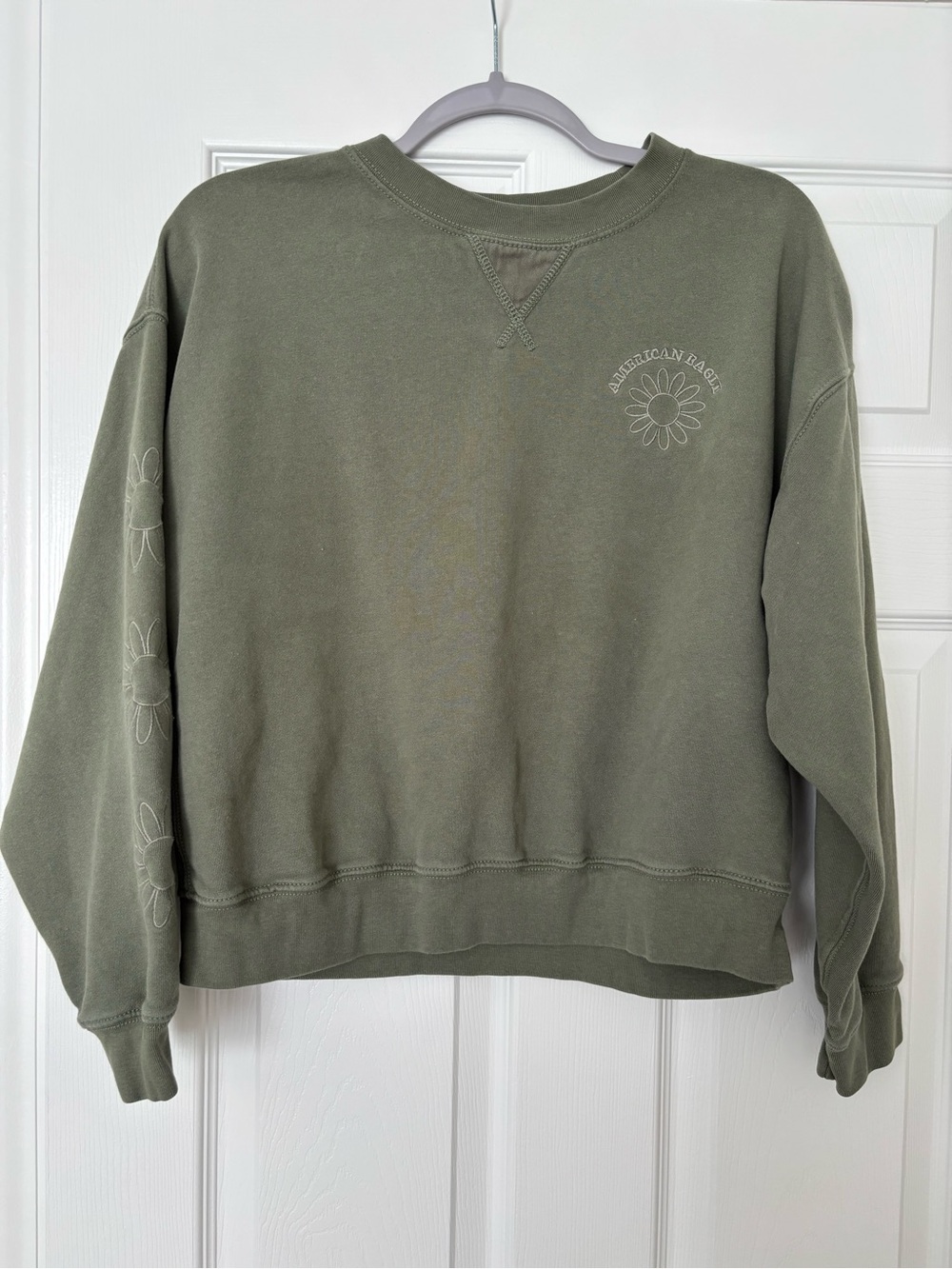 American Eagle Outfitters Olive Crewneck Sweatshirt with Daisy Motif